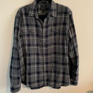 Lucky brand button down long sleeve shirt